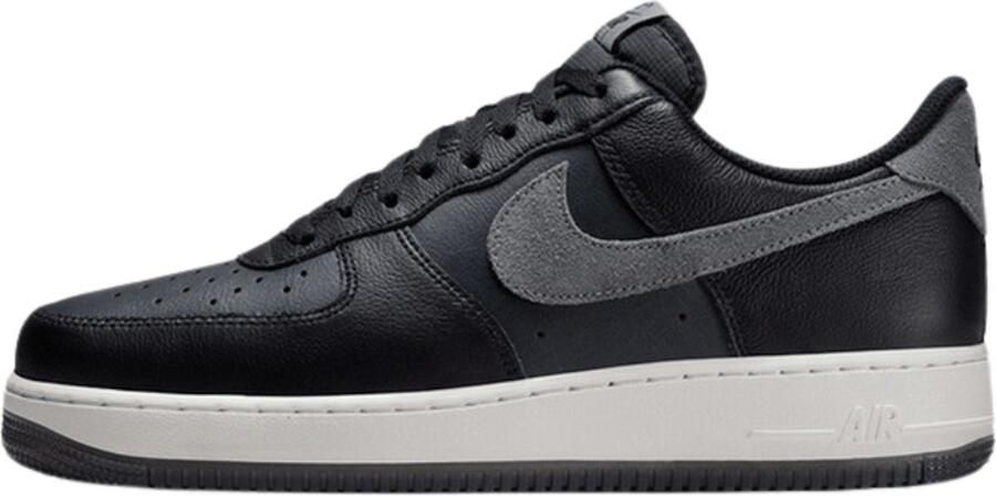 Nike Air Force 1 '07 LX Black Dark Smoke Grey Smoke Grey- Black Dark Smoke Grey Smoke Grey - Foto 2