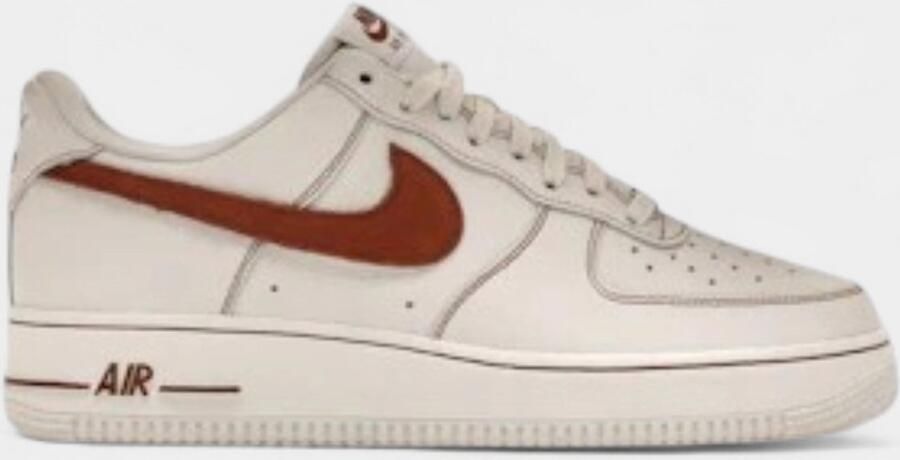 Nike Lage Sneakers Air Force 1 Low '07 LV8 Ivory Saddle Brown