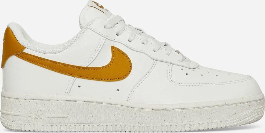 Nike Wmns Air Force 1 '07 Se Basketball Schoenen summit white bronzine metallic silver maat: 40 beschikbare maaten:37.5 38.5 39 40.5 41 - Foto 2