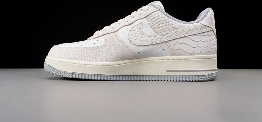 Nike Air Force 1 '07 Summit White Summit White Sail Wolf Grey Sneakers DX2678 100 - Foto 5