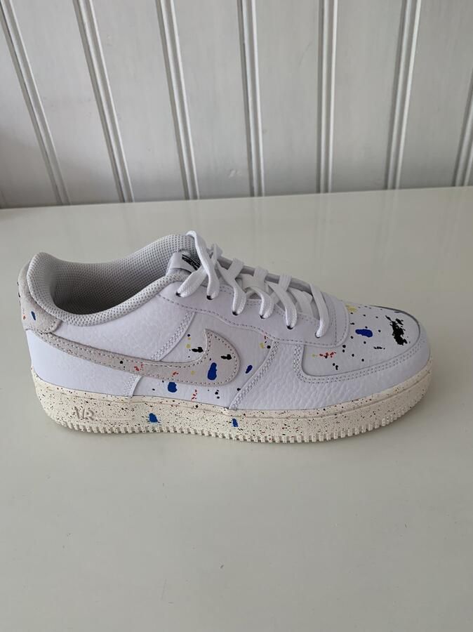 Nike Air Force 1 Low LV8 3 White (GS) - Foto 2