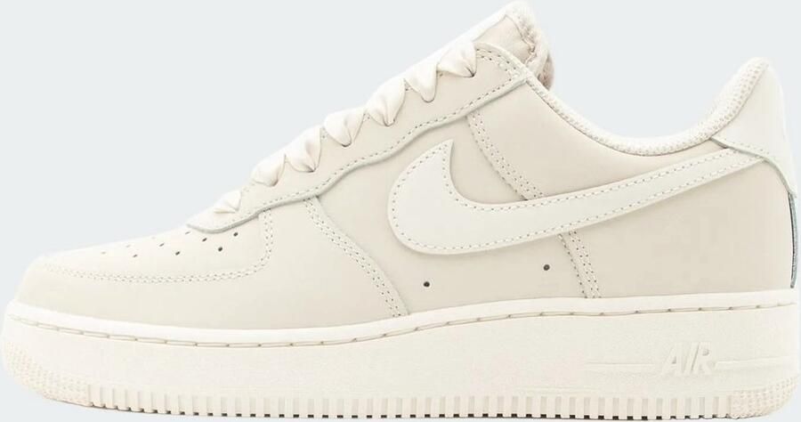 Nike Sportswear Sneakers laag 'Air Force 1 Retro Premium' crème