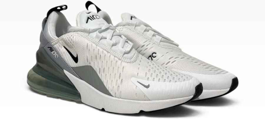 Nike Air Max 270 Sneakers