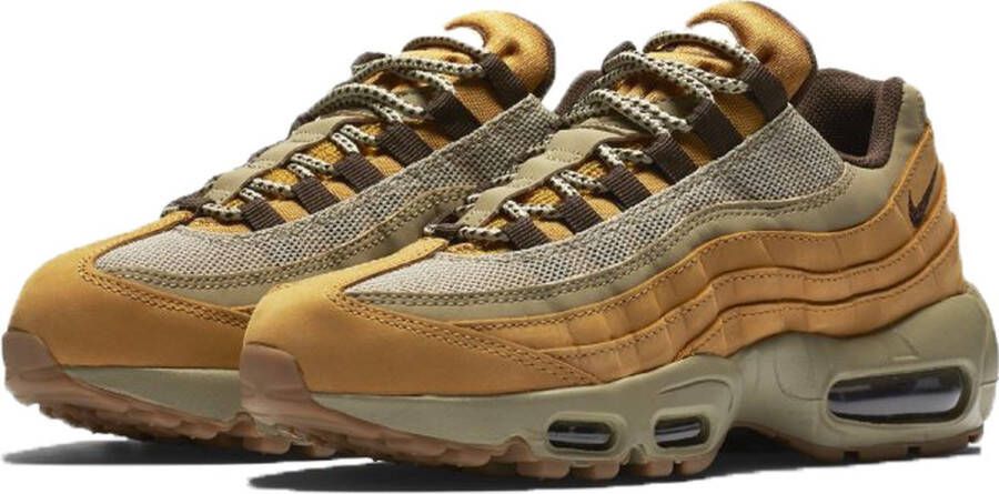 Nike Air Max 95 Winter Sneakers Geel Bruin