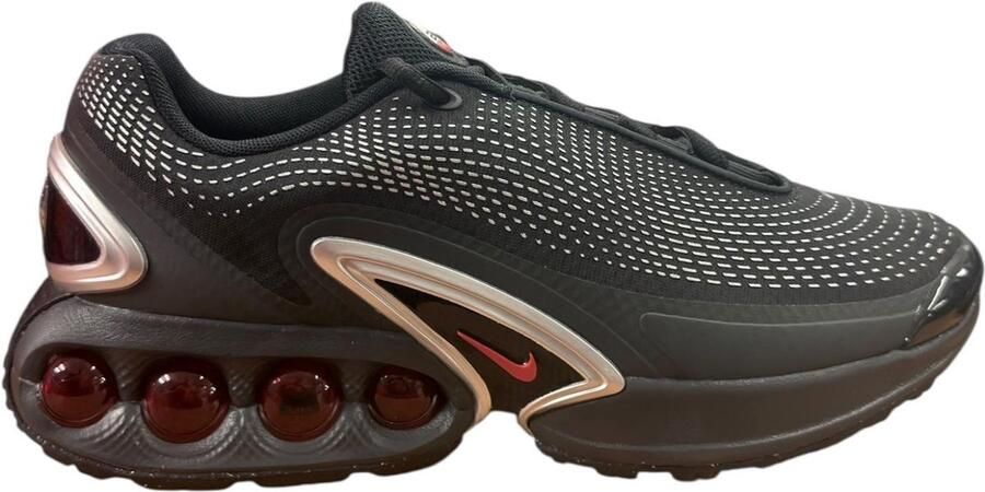 Nike air max DN DV3337-016 black univ red metallic silver smoke grey - Foto 3