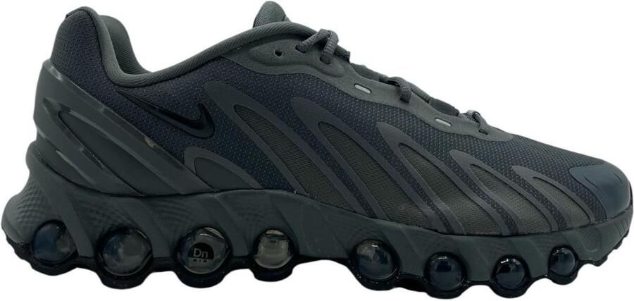 Nike AIR MAX DN8
