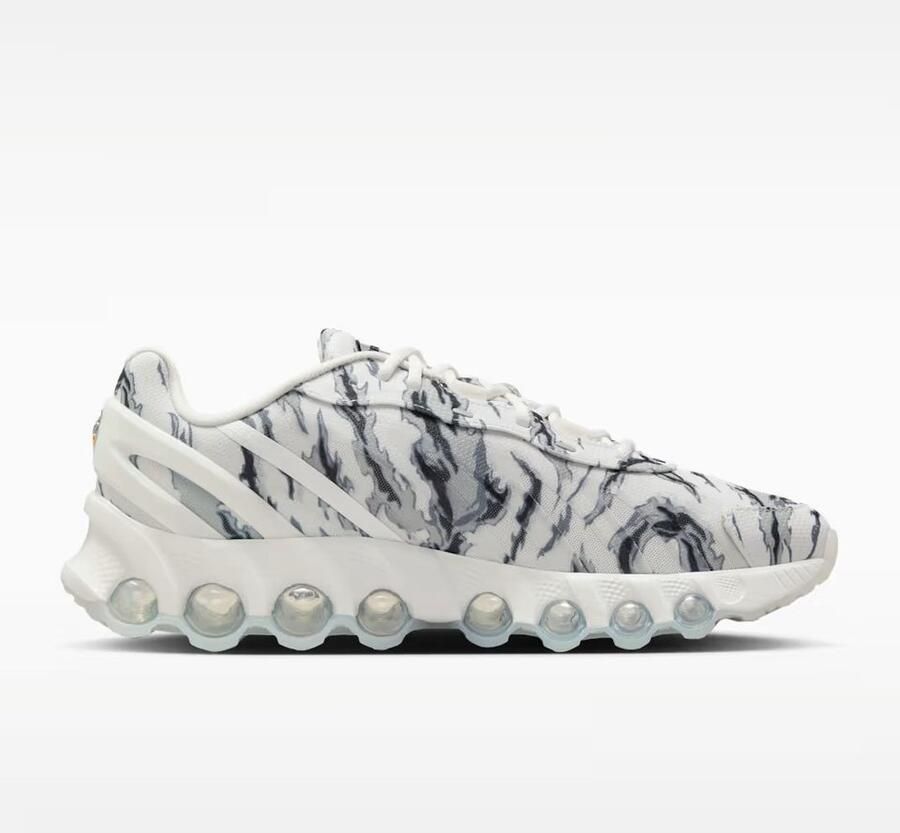 Nike Sportswear Sneakers laag 'AIR MAX DN8 PRM' grijs zwart wit