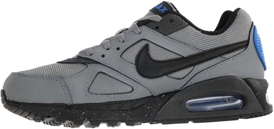 Nike Air Max IVO Sneakers Unisex