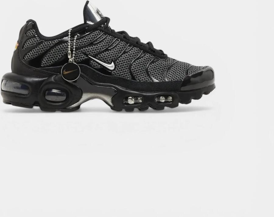Nike Lage Sneakers Air Max Plus Black Metallic Silver ( 's)