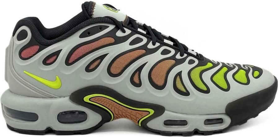 Nike Air Max Plus Drift (Light Silver Volt)
