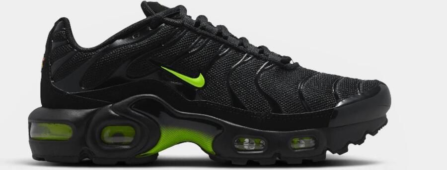 Nike Lage Sneakers Air Max Plus Older Kids' Shoes Black Black Volt Ice