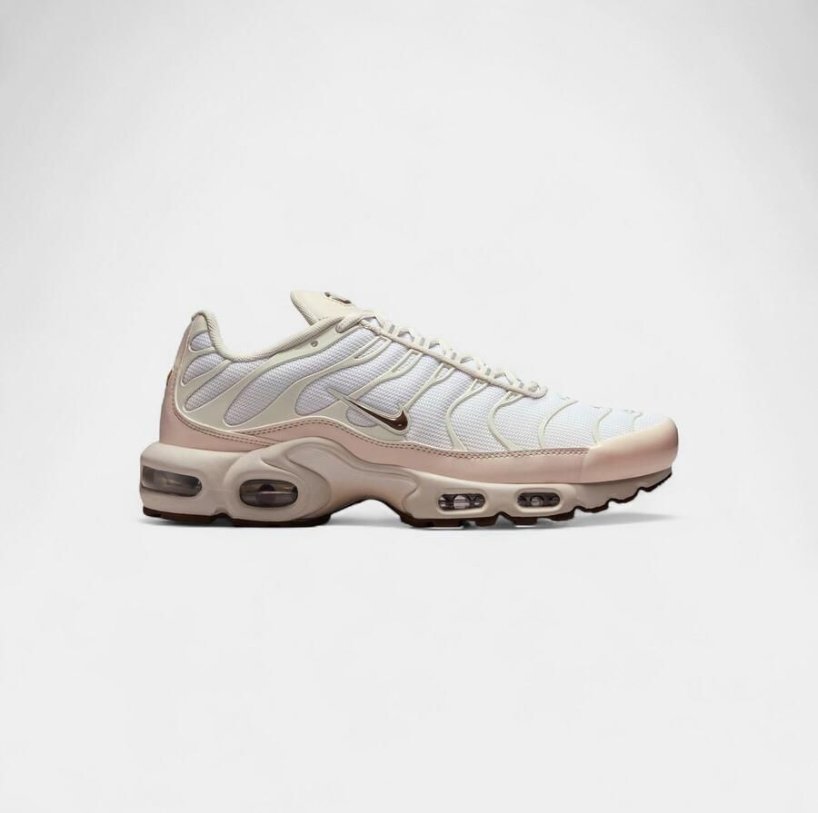 Nike Lage Sneakers Air Max Plus SE Light Orewood Brown ( 's)