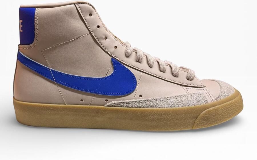 Nike Blazer Mid '77 Sneakers Beige