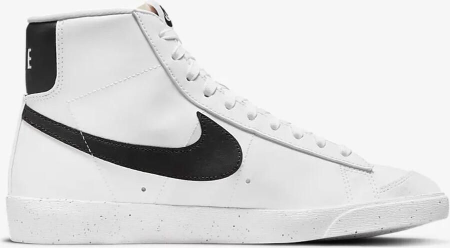 Nike Blazer Mid '77 Sneakers