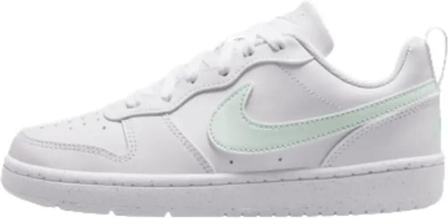 Nike court borough low recraft in de kleur wit