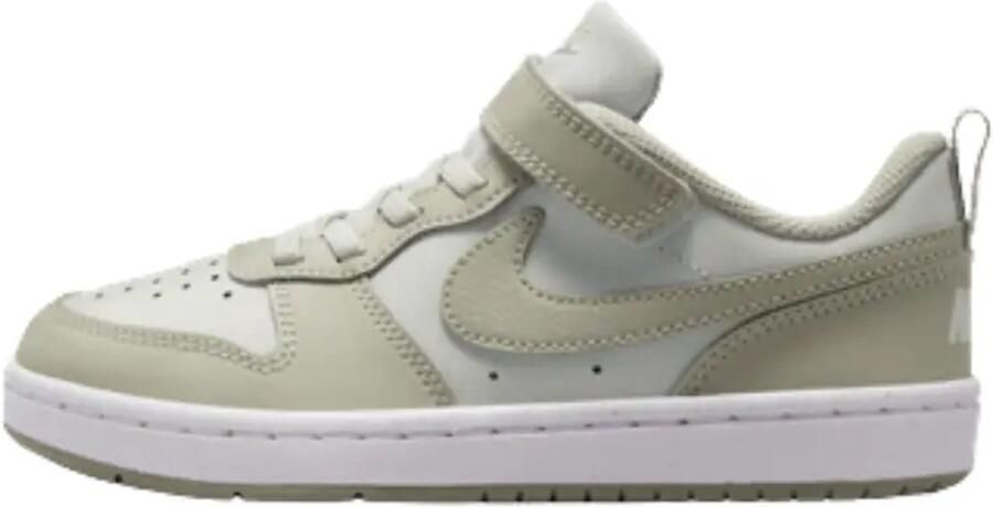 Nike court borough low rp in de kleur zwart