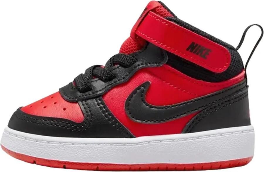 Nike court borough mid 2 in de kleur rood