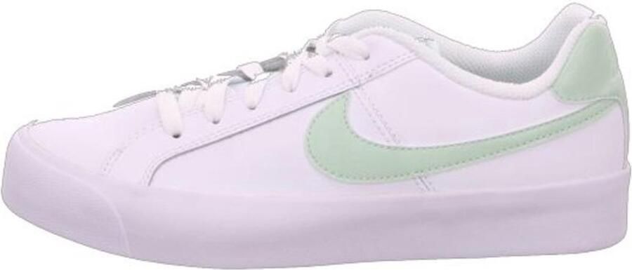 Nike Court Royale AC leren sneakers wit mintgroen