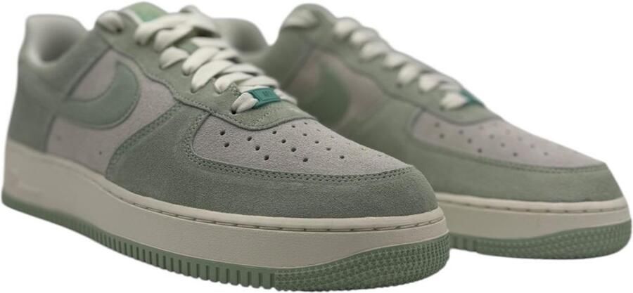 Nike Sportswear Sneakers laag 'AIR FORCE 1 07 SE'