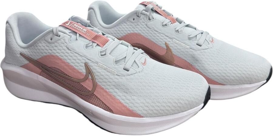 Nike Hardloopschoenen voor dames (straat) Downshifter 13 White Red Stardust Black Metallic Red Bronze- Dames White Red Stardust Black Metallic Red Bronze