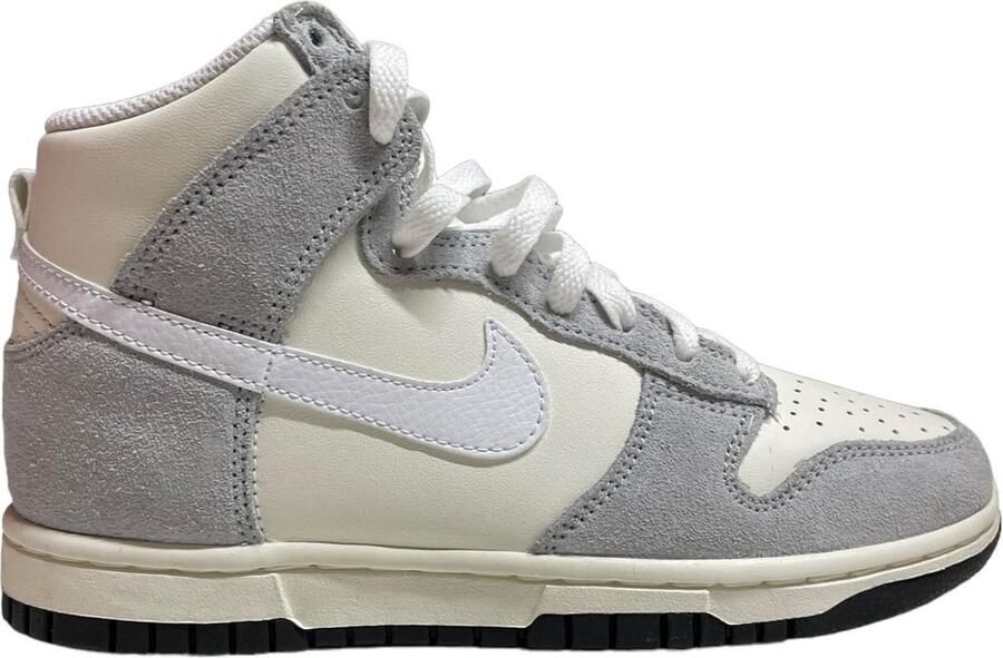 Nike Dunk HI Retro Sail White pure platinum black