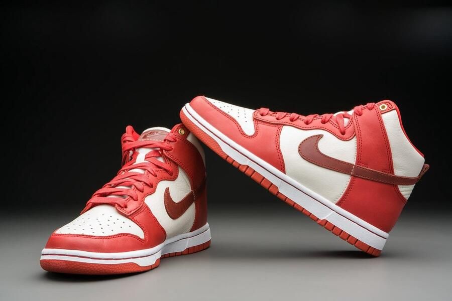 Nike Dunk High LXX Cinnabar (W) DX0346-600 Kleur als op foto Schoenen - Foto 4