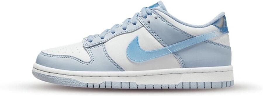 Nike Dunk Low Next Nature (gs) Basketball Schoenen blue whisper white hyper royal maat: 38.5 beschikbare maaten:38.5