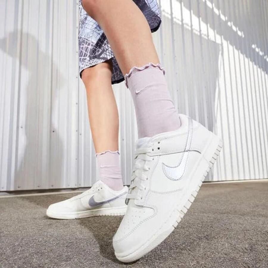Nike Dunk Low Essential Sail Oxygen Purple (Women's) - Foto 1