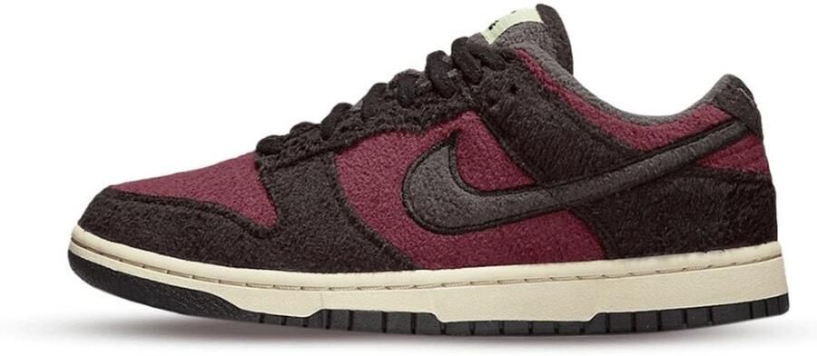 Nike Sportswear Sneakers laag 'DUNK LOW SE CC'