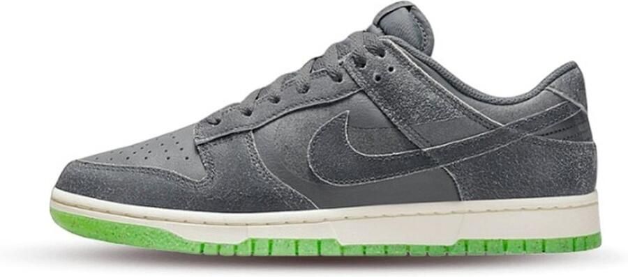Nike Dunk Low Se (gs) Basketball Schoenen iron grey phantom ghost green maat: 35.5 beschikbare maaten:35.5