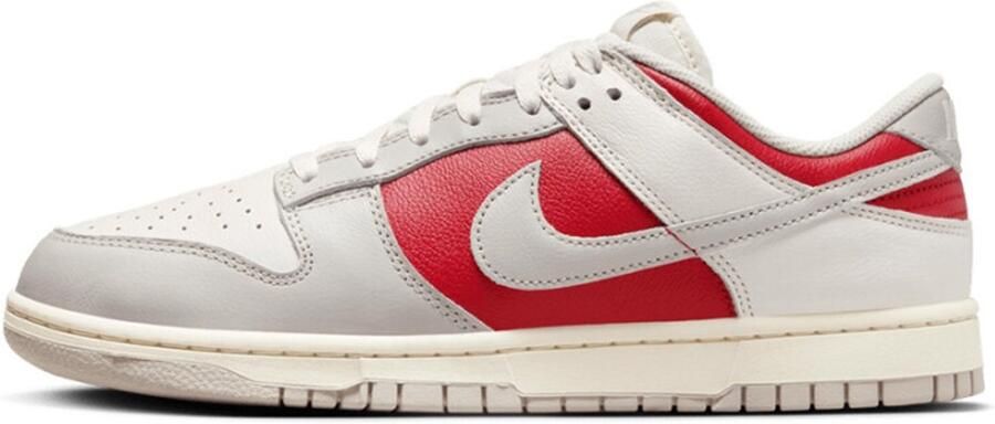 Nike Limited Edition Witte Grijze Rode Sneakers