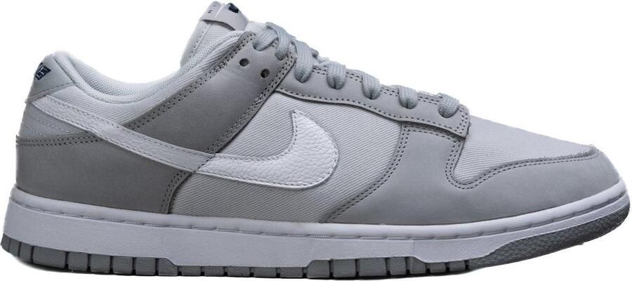 Nike Dunk Low LX Light Smoke Grey (w) FB7720-002 Grijs Schoenen