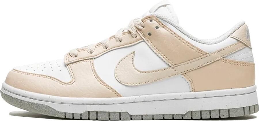 Nike Dunk Low Next Nature White Light Orewood Brown Wit Bruin Dunk Lifestyle Dames Sneakers voor Vrouwen