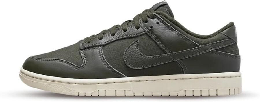 Nike Vintage Sequoia Lage Sneakers Green Heren