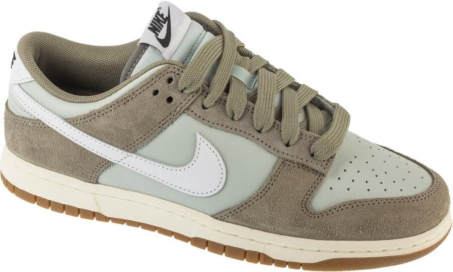 Nike Lage Sneakers Baskets Dunk Low Retro SE cuir synthétique