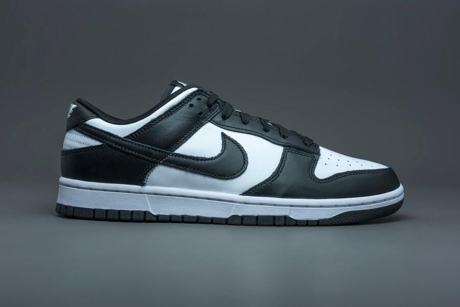 Nike Kinder Sneakers Dunk Low BG Panda Wit Zwart 35 5 EU Klassieke lage sneakers perfecte balans tussen retro stijl en dagelijks comfort. Gemaakt van natuurlijk leer - Foto 12