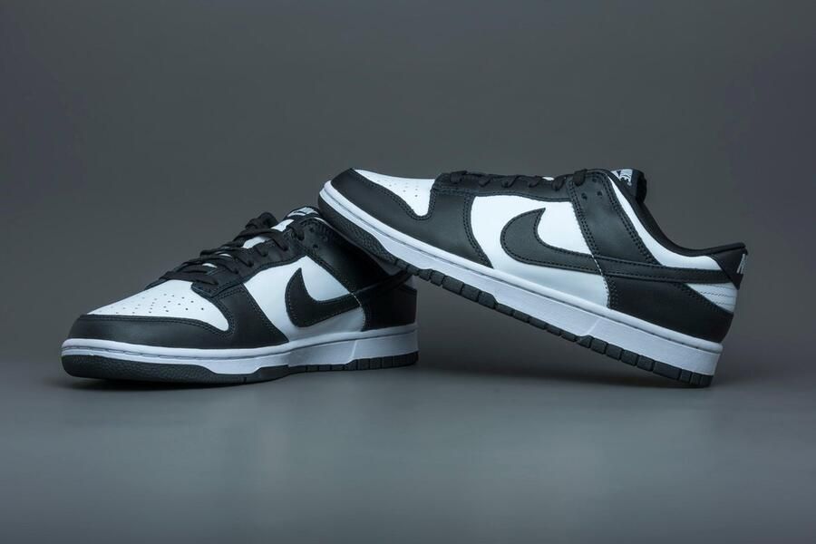 Nike Kinder Sneakers Dunk Low BG Panda Wit Zwart 35 5 EU Klassieke lage sneakers perfecte balans tussen retro stijl en dagelijks comfort. Gemaakt van natuurlijk leer - Foto 15