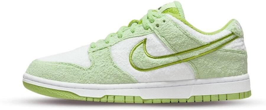 Nike Dunk Low SE Fleece Pack 'Honeydew'