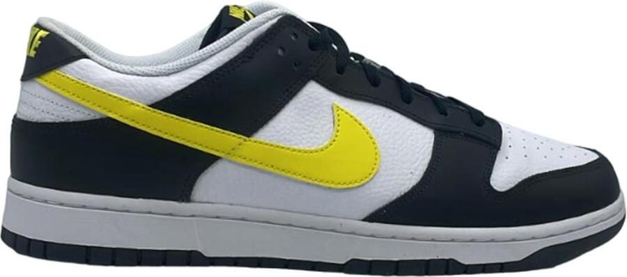 Nike Dunk Low Basketball Schoenen black opti yellow white maat: 42.5 beschikbare maaten:42.5 44.5 45 46 - Foto 2