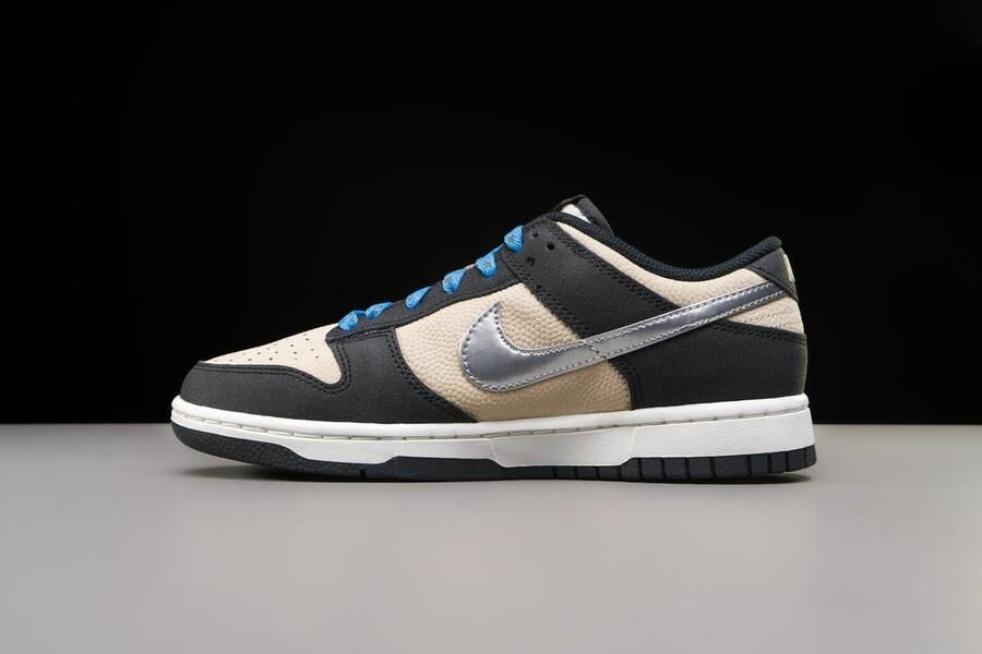 Nike Dunk Low Starry Laces (Women's) DZ4712-001 Kleur als op foto Schoenen - Foto 2