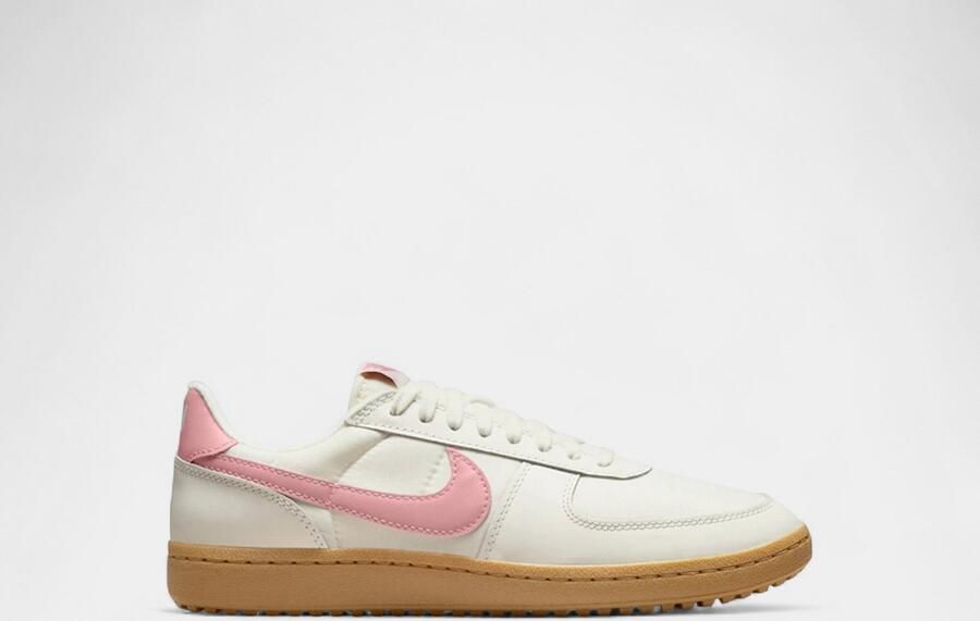 Nike Lage Sneakers Field General '82 SP Rust Pink