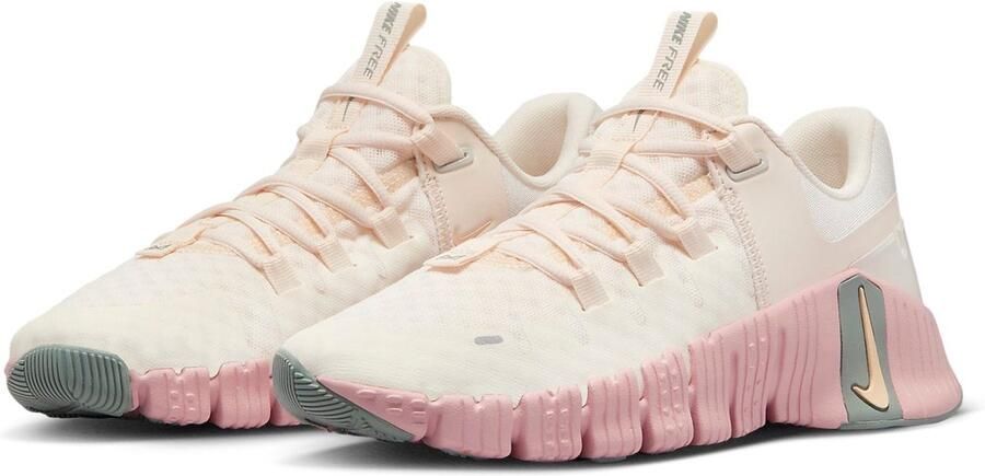Nike Free Metcon 5 Sneakers Pale Ivory Ice Peach Beige Roze Metcon Training Dames