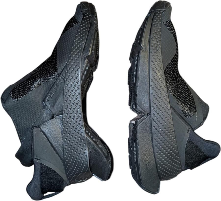 Nike Go FlyEase Damesschoenen die makkelijk aan en uit te trekken zijn Black Geen deksel op de doos !