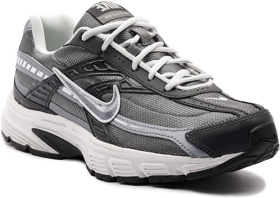 Nike INITIATOR