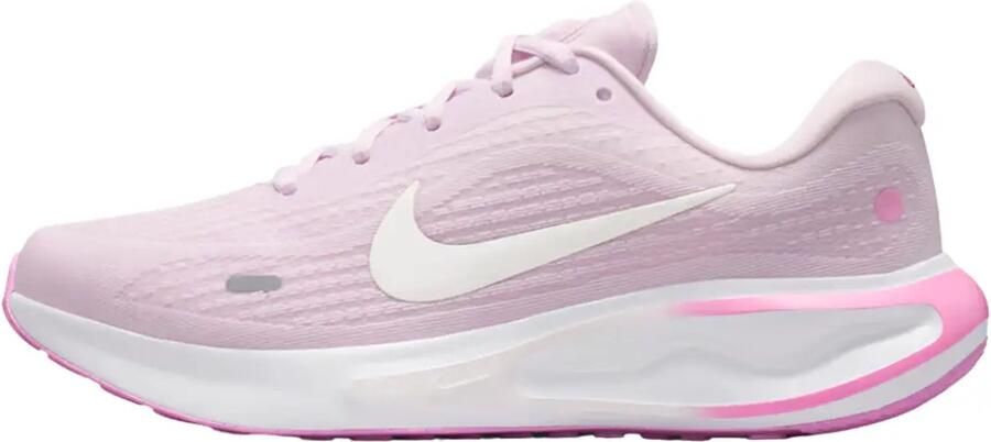 Nike journey run in de kleur roze