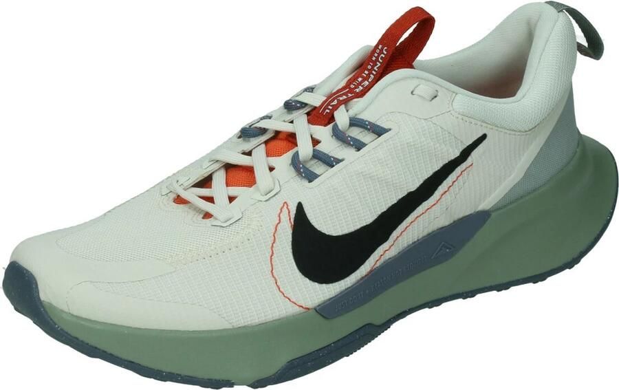 Nike juniper trail 2 in de kleur ecru