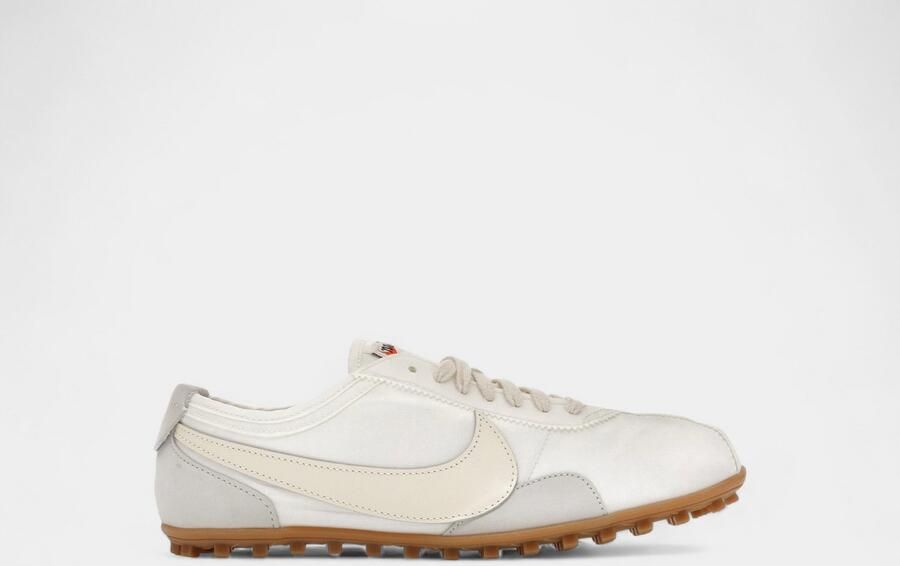 Nike Sneakers Moon Shoe White Soft Pearl Gum ( 's)