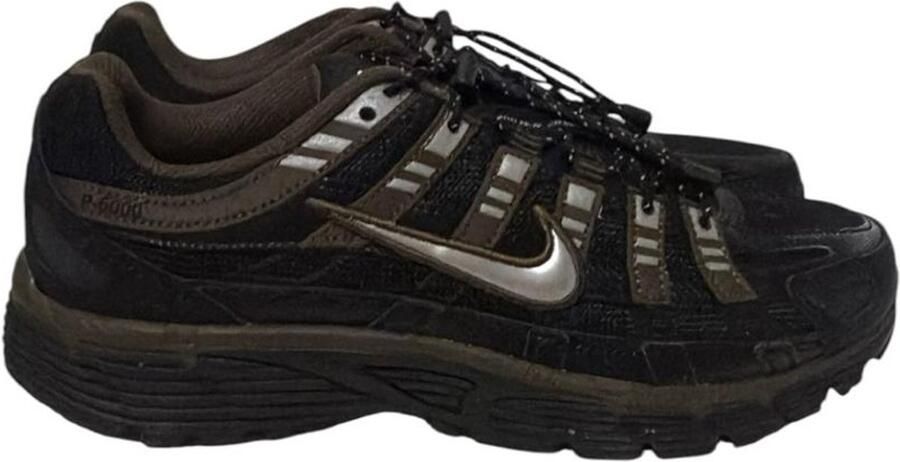 Nike P-6000 SE Sneakers
