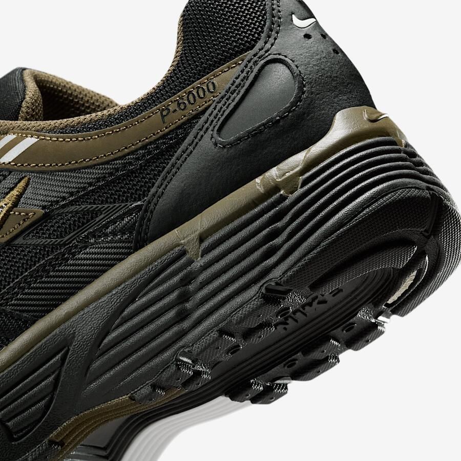 Nike P-6000 Sneakers Black Dark Hazel Zwart Bruin P-6000 Lifestyle Unisex