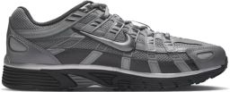Nike Sneakers P-6000 Essentials Grijs Zilver Zwart